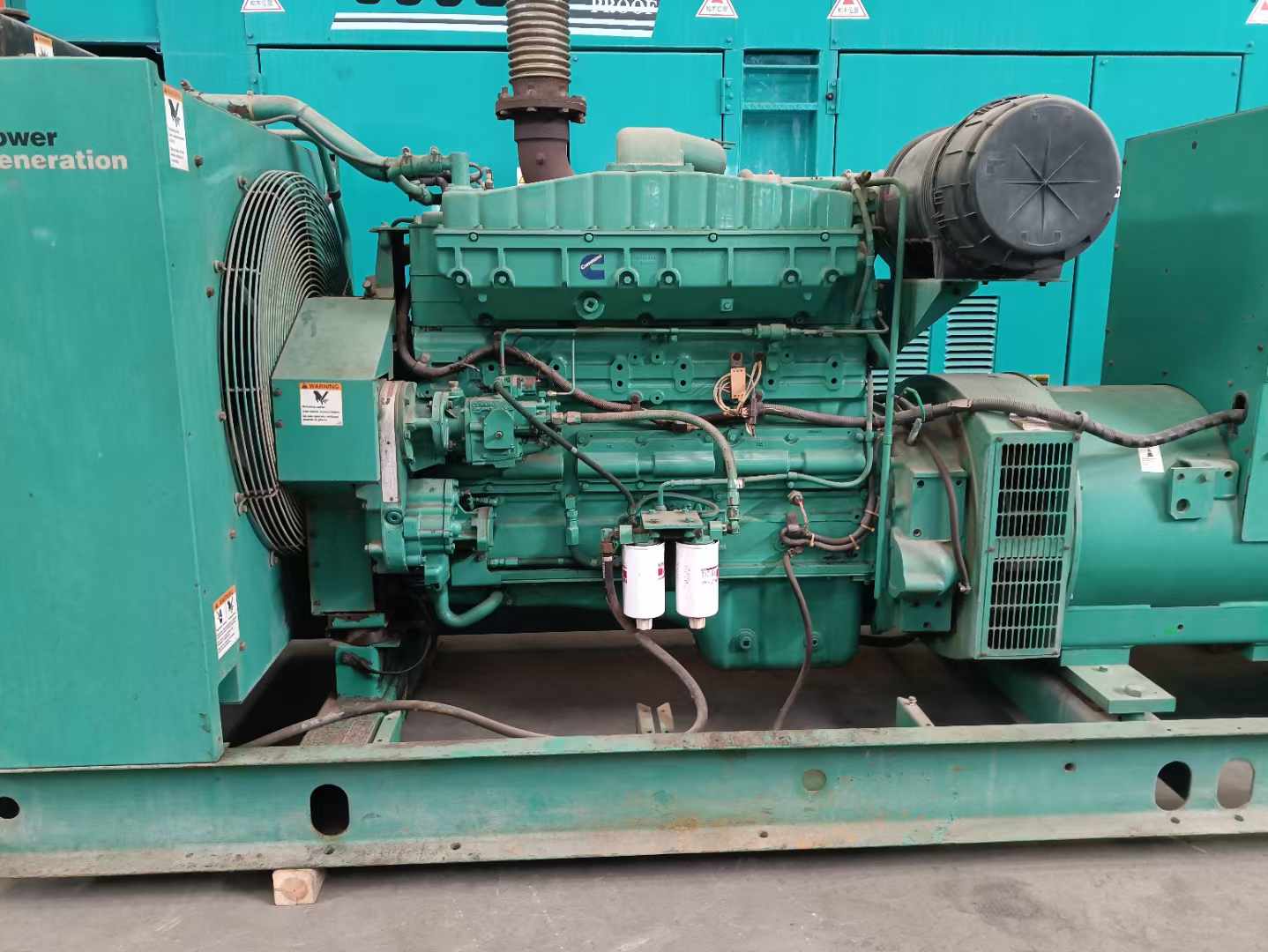 城口过载会对 600kW 柴油发电机组造成哪些损害？