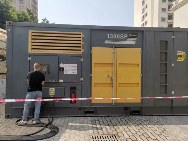 城口500KW发电机组冬季应该配多大的启动电瓶？