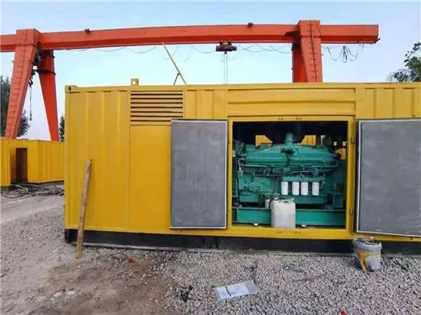 城口冬季低温环境下，500KW发电机组应该选择什么类型的启动电瓶？